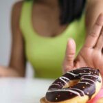 “Folleto: evita el exceso de azúcar en tu dieta diaria